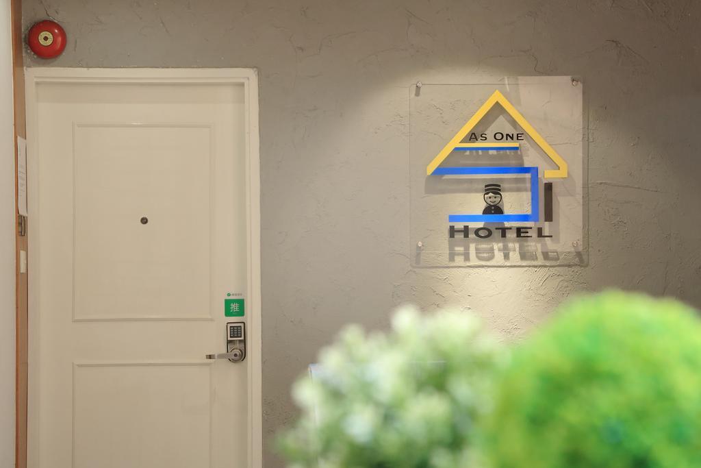 קוולון As One Hotel מראה חיצוני תמונה
