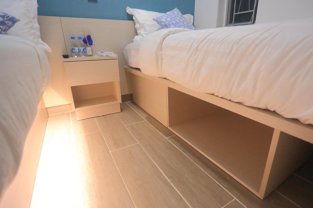 קוולון As One Hotel מראה חיצוני תמונה
