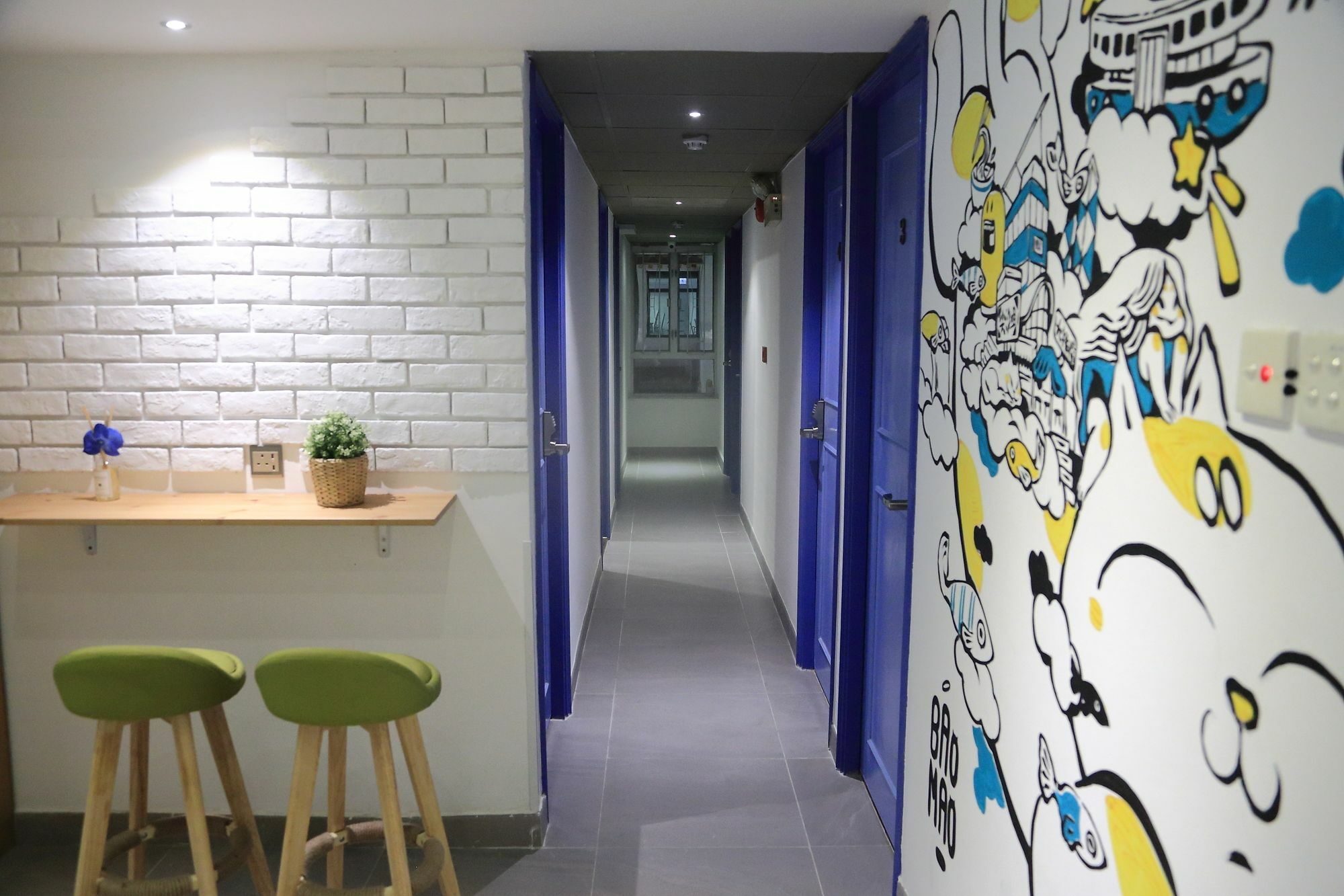 קוולון As One Hotel מראה חיצוני תמונה